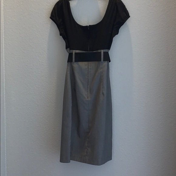 black and gray dress comes with belt! (size 9) - Picture 2 of 5